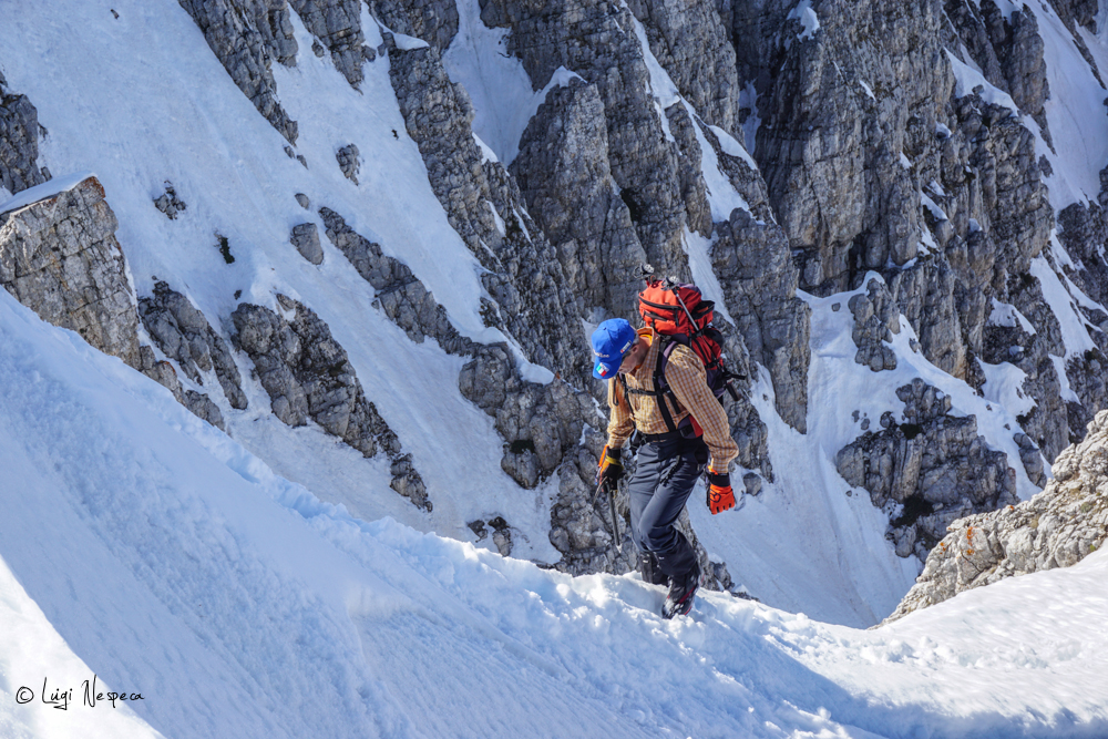 Il Monte Sirente: Alpinista Fabrizo esce in cresta