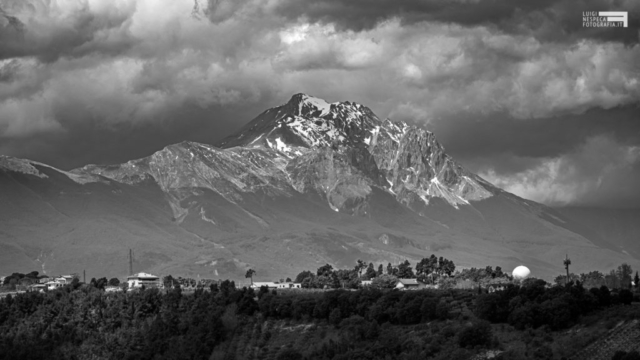 Le montagne viste dalla campagna di Francavilla al Mare: Il Monte Camicia