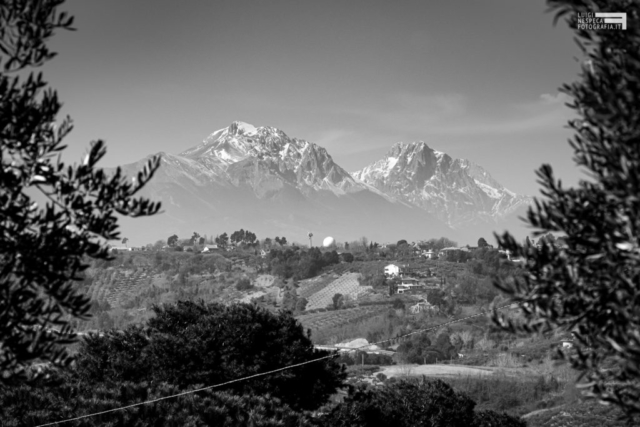 Le montagne viste dalla campagna di Francavilla al Mare: Il GRAN SASSO