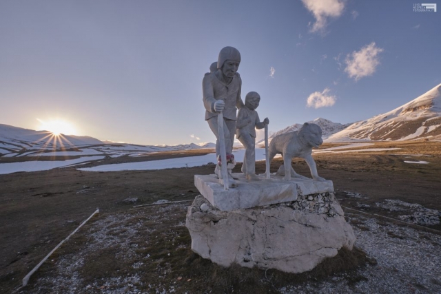 Febbraio 2021 - il monumento al Pastore Pupo Nunzio - Campo Imperatore - GRAN SASSO