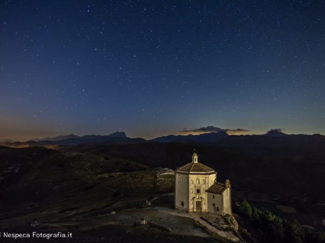 Notte stellata e Santa Maria della pietà - Rocca Calascio (AQ)